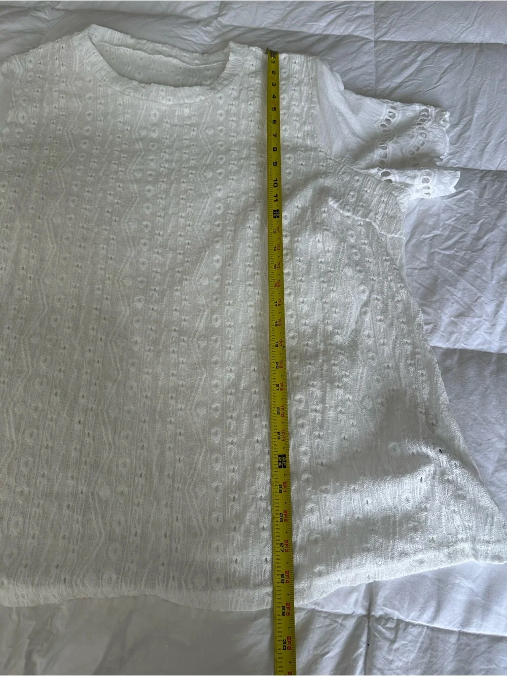 SHEIN plus size White Eyelet Lace Short Sleeve Top - Picture 6 of 10
